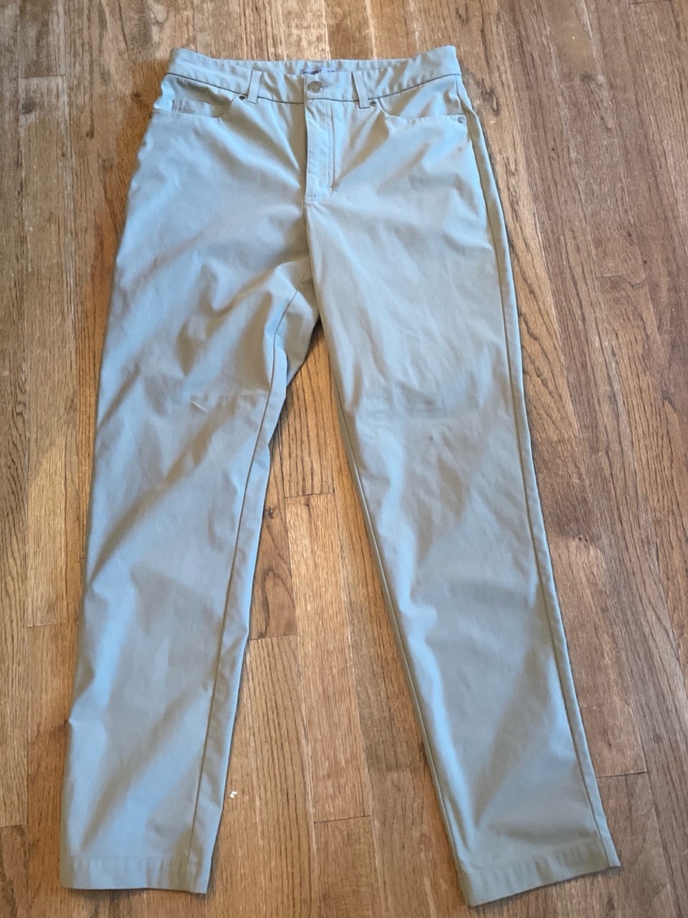 Men's Straight-Fit Chino Pants in Light Khaki